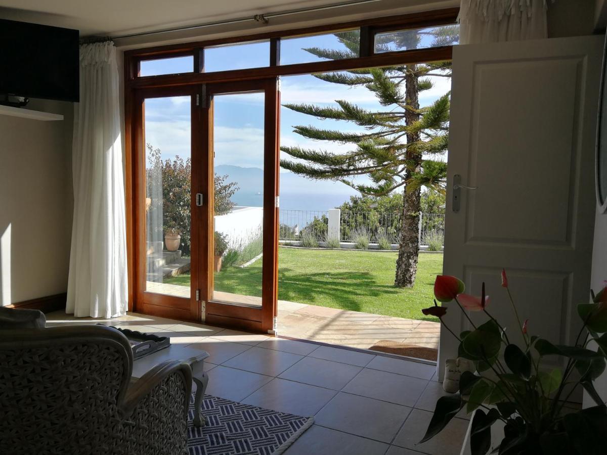 Lavandula Manor Self-Catering Mossel Bay Bagian luar foto