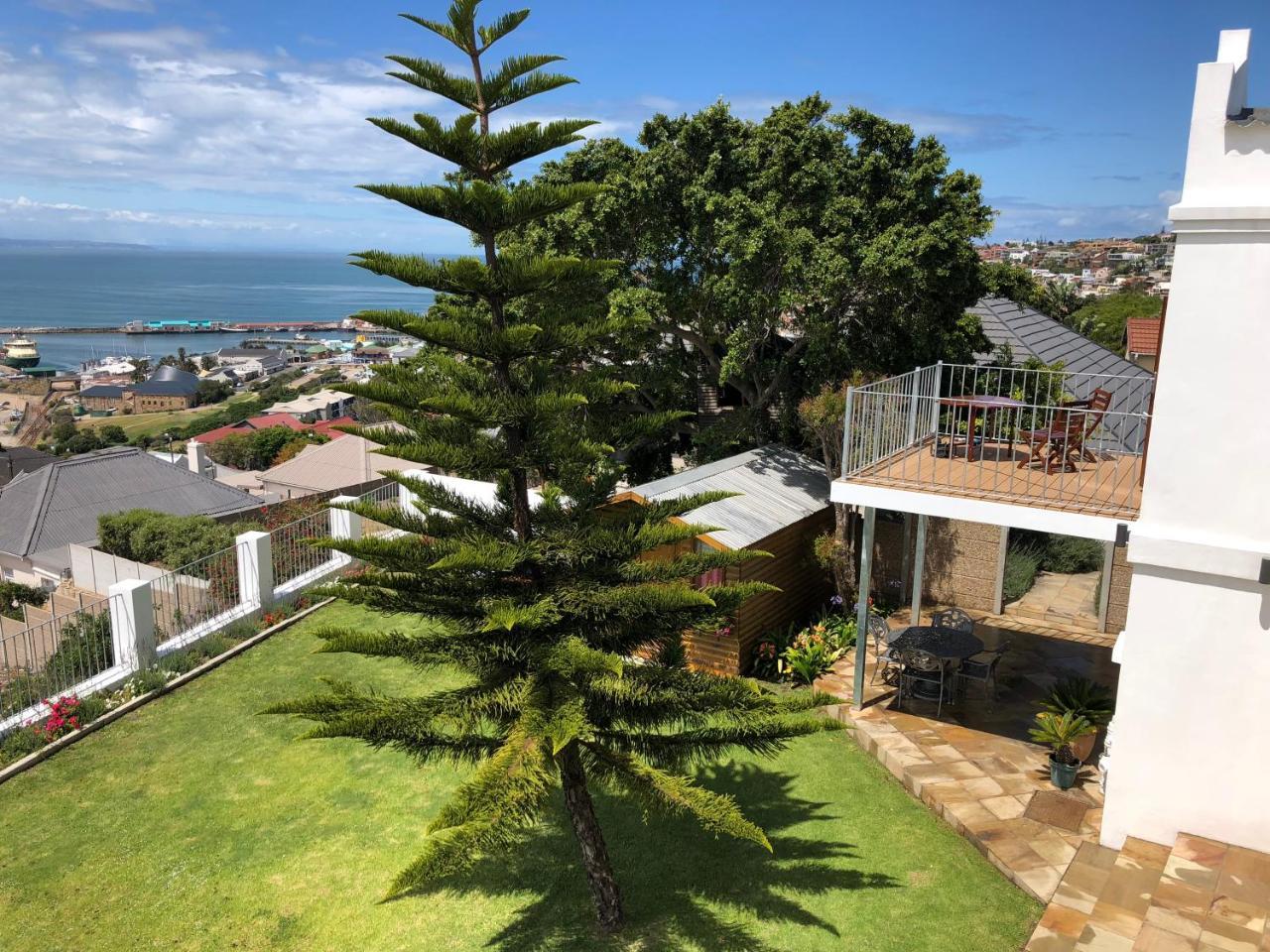 Lavandula Manor Self-Catering Mossel Bay Bagian luar foto