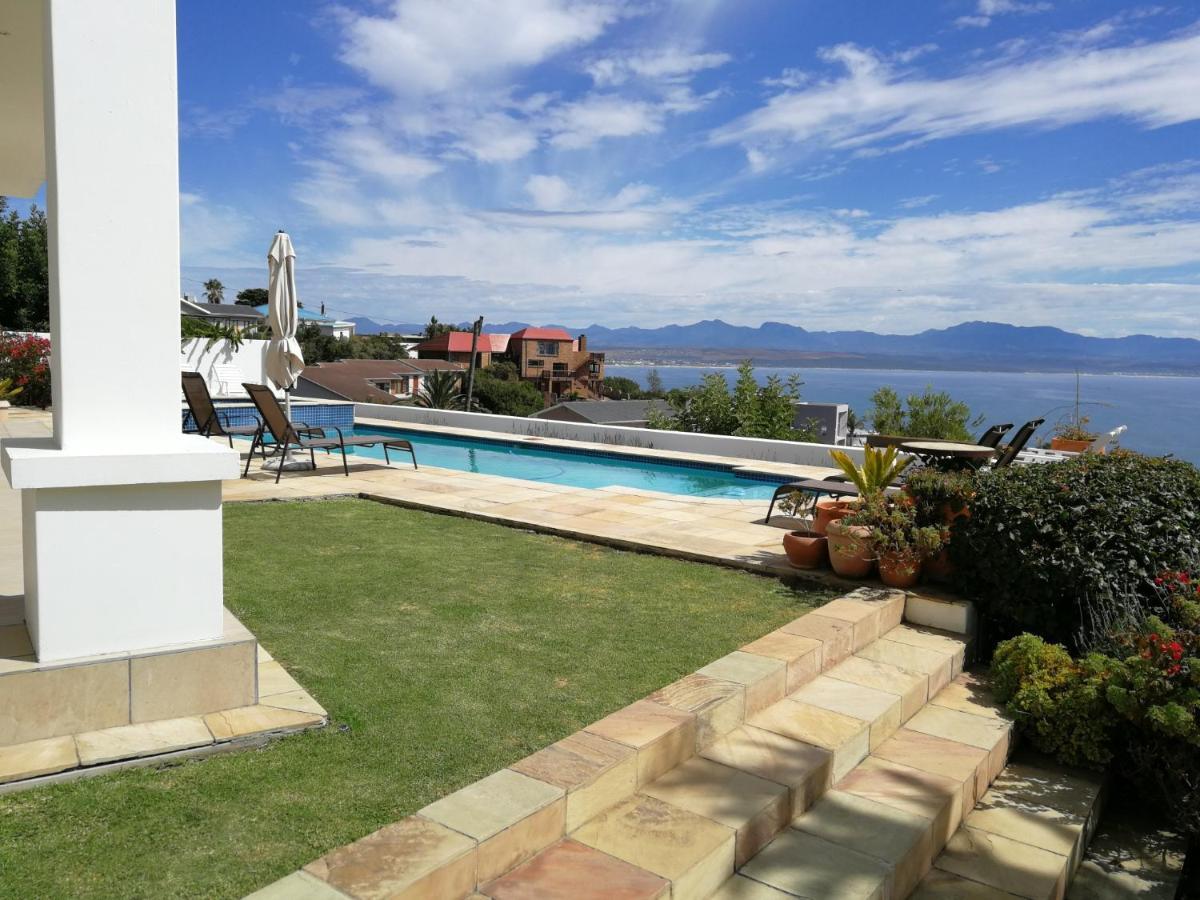 Lavandula Manor Self-Catering Mossel Bay Bagian luar foto